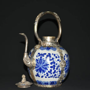 Ancienne théière en porcelaine bleu