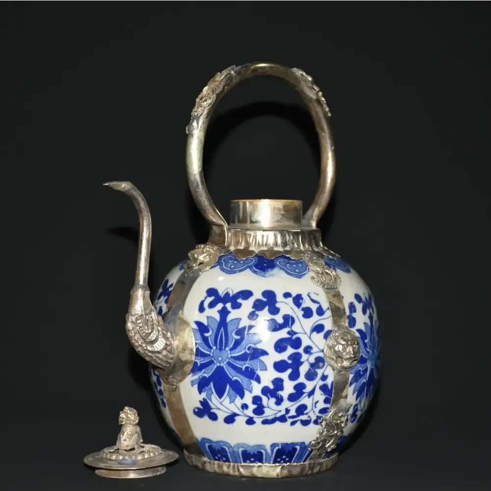 Ancienne Théière en Porcelaine Bleu - 15X14X22CM