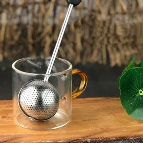 Infuseur-a-The-Inox-dans-Verre-à-Thé