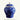 Pot à thé en porcelaine bleue cobalt sur fond uni, vue packshot